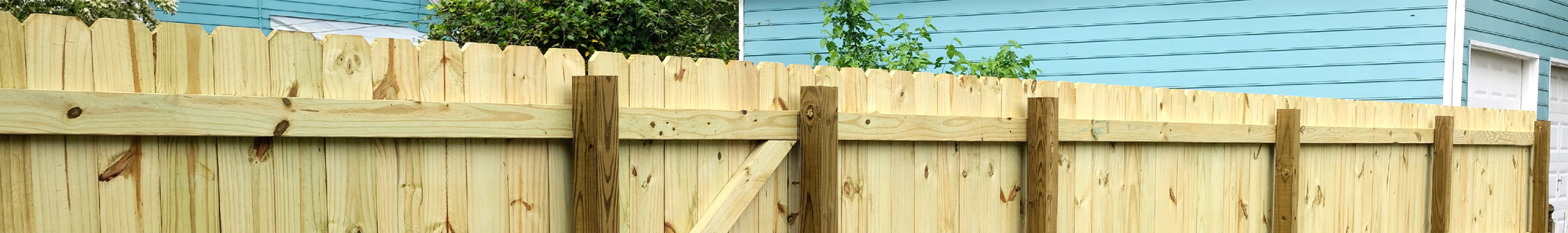 banner background wood fence